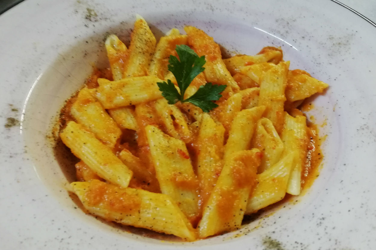 Lezzetine Doyum Olmayacak: Sebze Soslu Penne