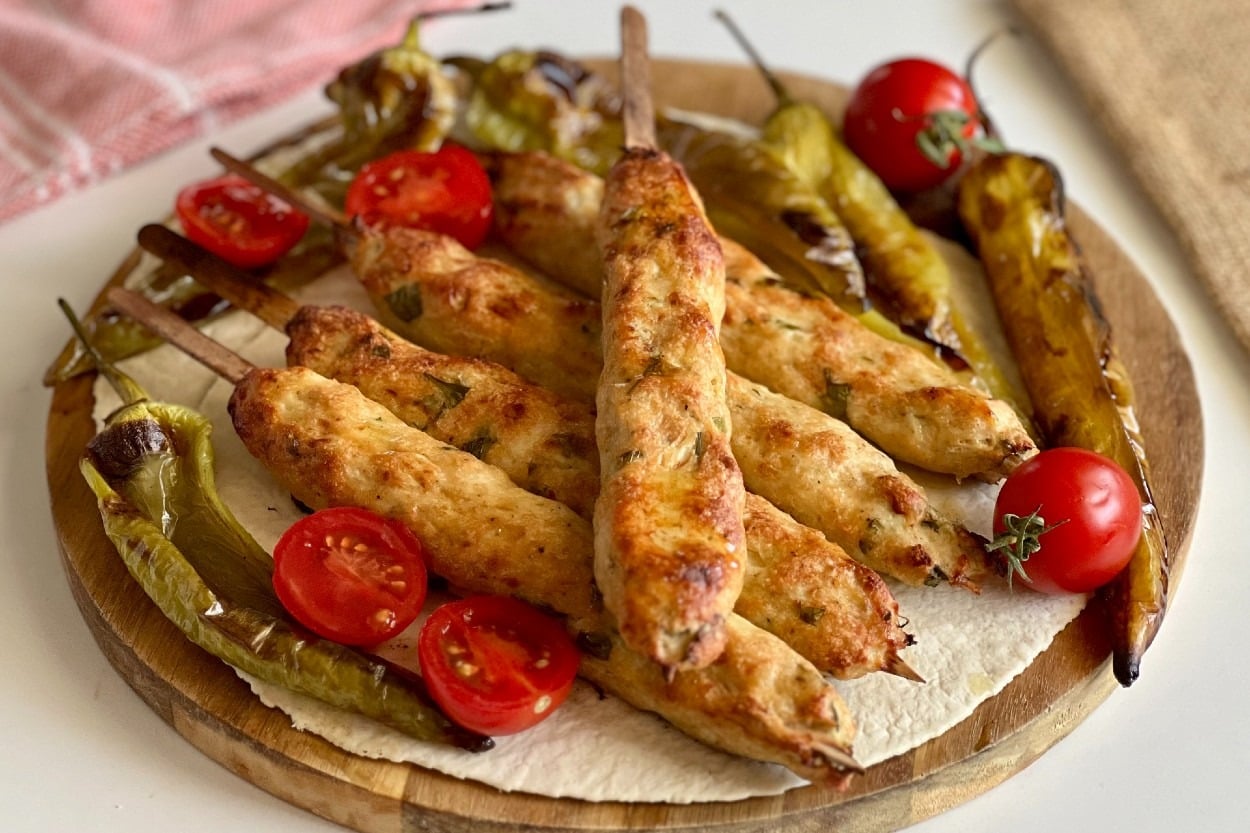 Fırında Pişer: Tavuk Kebabı