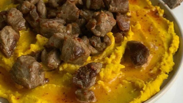 Farklı Meze Arayanlara: Zerdeçallı Fasulye Pate