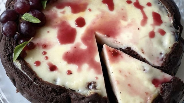 İki Lezzet Bir Arada: Kremalı Magma Kek