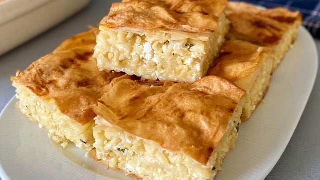 Fırın Makarnaya Benzer: Makarna Böreği