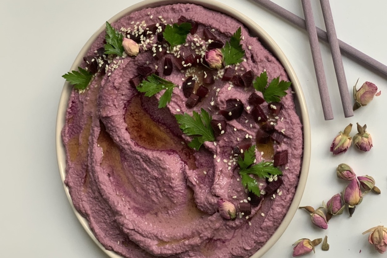 Görünümüyle İştah Açan: Lila Humus