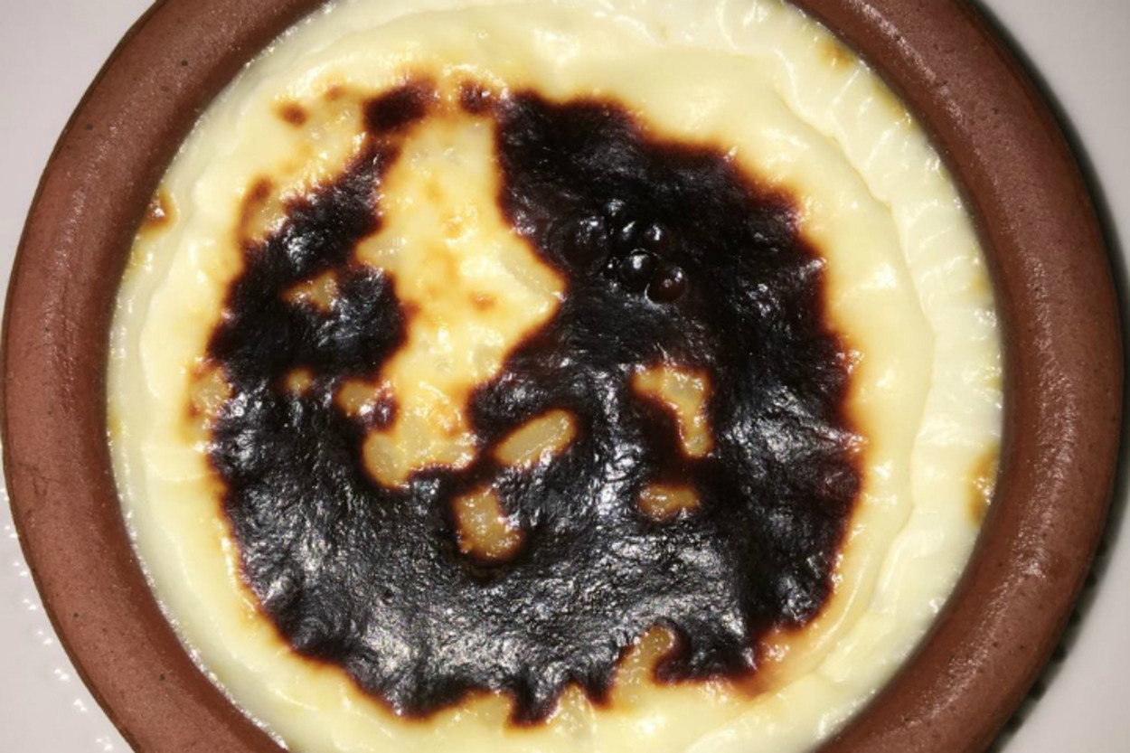 Tam Kıvamında: Yumurtasız Anne Sütlacı