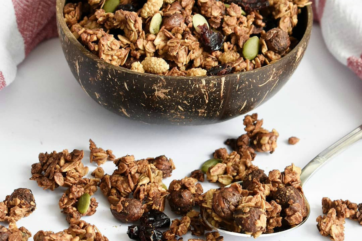 Kahvaltıya Misafir: Granola