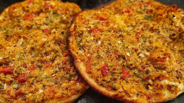 Lahmacun Misali: Yöresel Patates Böreği