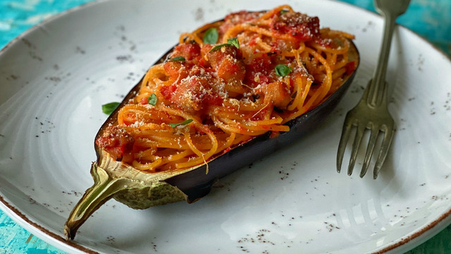 Patlıcan Çanağında: Patlıcanlı Spaghetti
