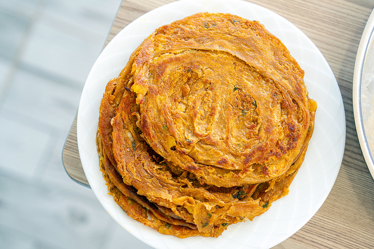 Adana Mutfağından: Kıkırdaklı (Kıramişli) Börek