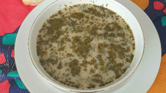 Doyurucu ve Besleyici: Pazılı Buğday Çorbası