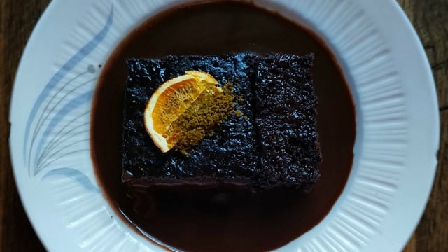 Her Yiyen Büyülenir: Islak Kek