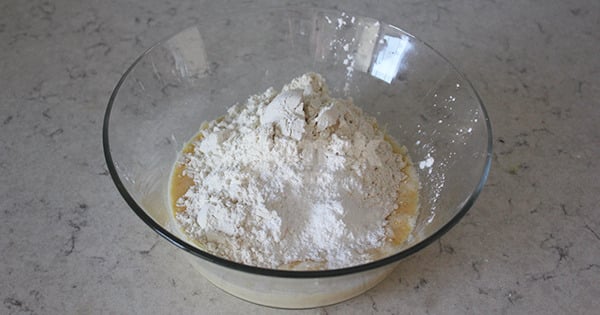 mayasiz-peynirli-pisi-asama-3