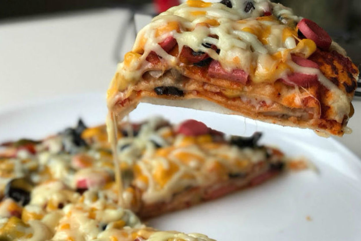 Çok Pratik Çok Leziz: Lavaştan Pizza