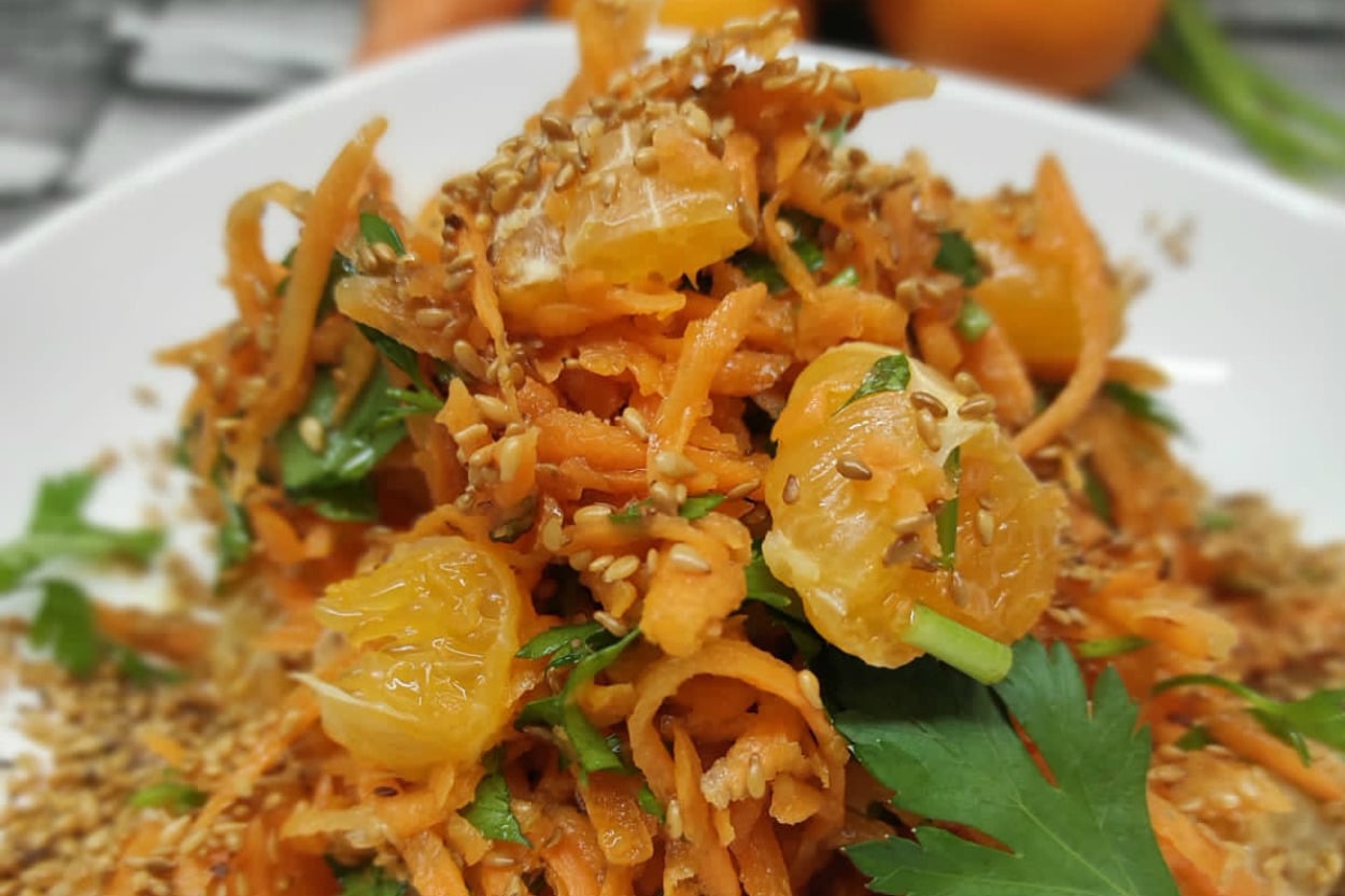 Şifa Dolu: Mandalinalı Havuç Salatası