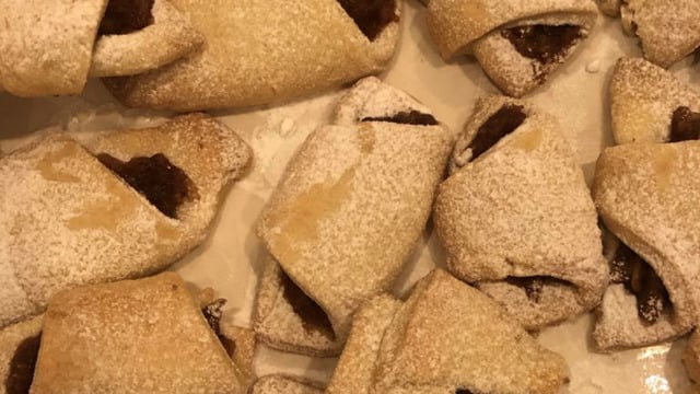 Herkesi Mutlu Edecek: Tarçınlı Elmalı Kurabiye
