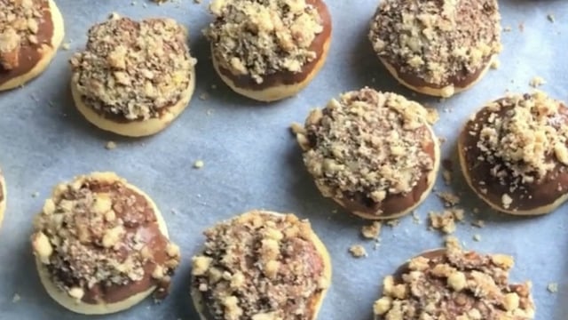 Lezzeti Muhteşem: Cevizli Çikolatalı Kurabiye