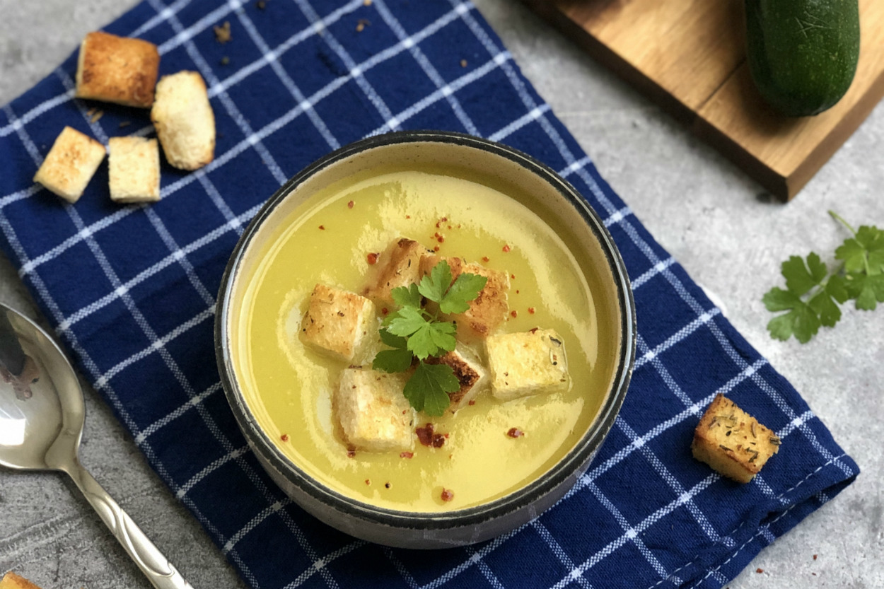 Kadife Dokulu: Kabak Çorbası