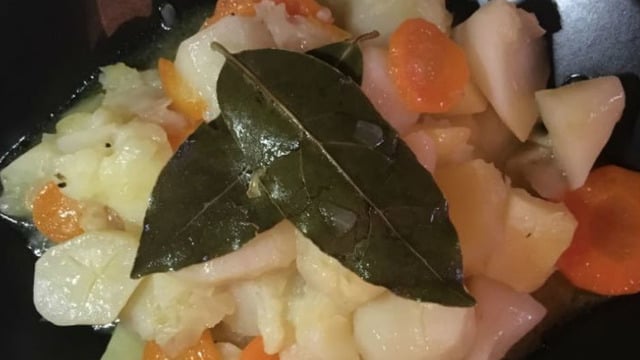 Enfes Tadına Doyamayacağınız: Portakallı Yer Elması