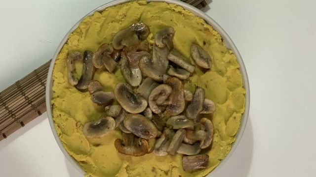 Zerdeçal ve Mantarlı: Vejetaryen Fasulye Pate