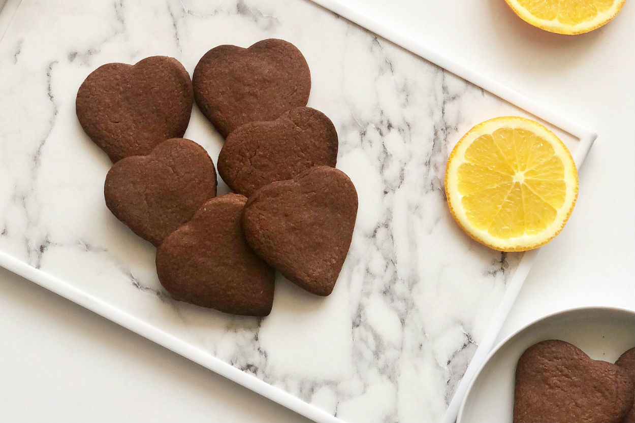 Biscotti Tarzı: Kakaolu Portakallı Kurabiye