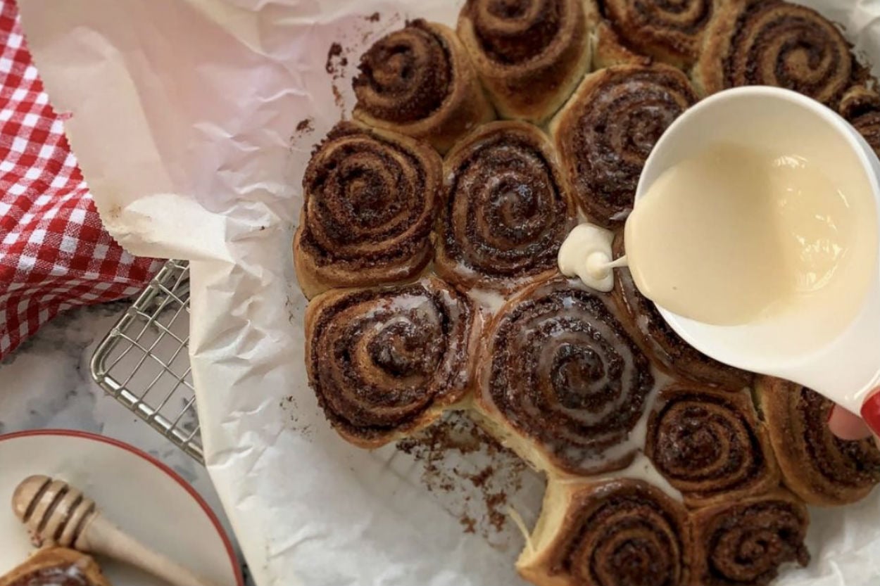 Cinnamon Rolls: Tarçınlı Rulo Çörek