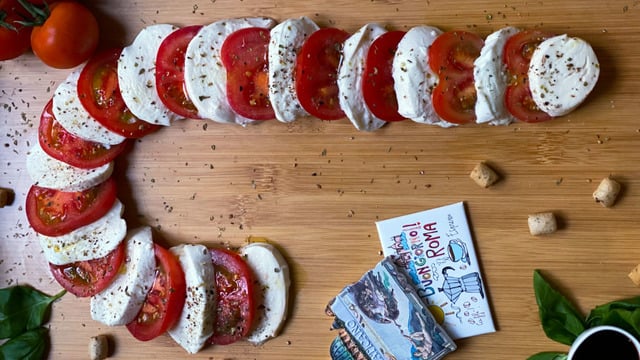 İtalya'nın Göz Bebeği: Caprese Baston Şekeri
