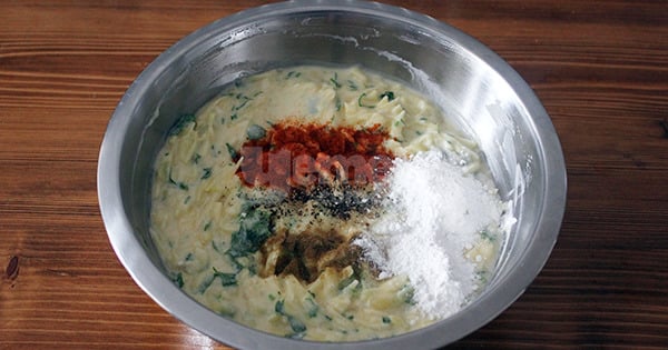 borek-tadinda-patates-mucver-asama-3