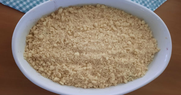 meyveli-crumble-tarifi-adim-6