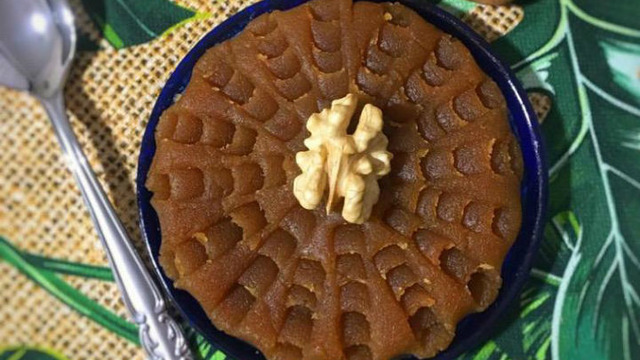 Her Hali Nefis: Pekmezli Un Helvası