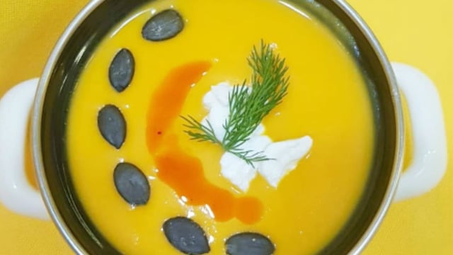 Vitamini Bol: Kremalı Bal Kabağı Çorbası
