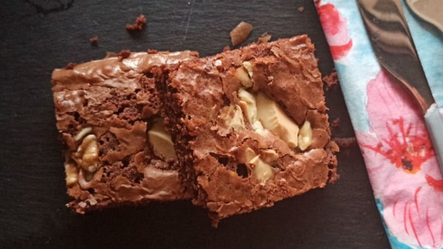 Herkesi Hayran Bırakacak: Beyaz Çikolatalı Brownie