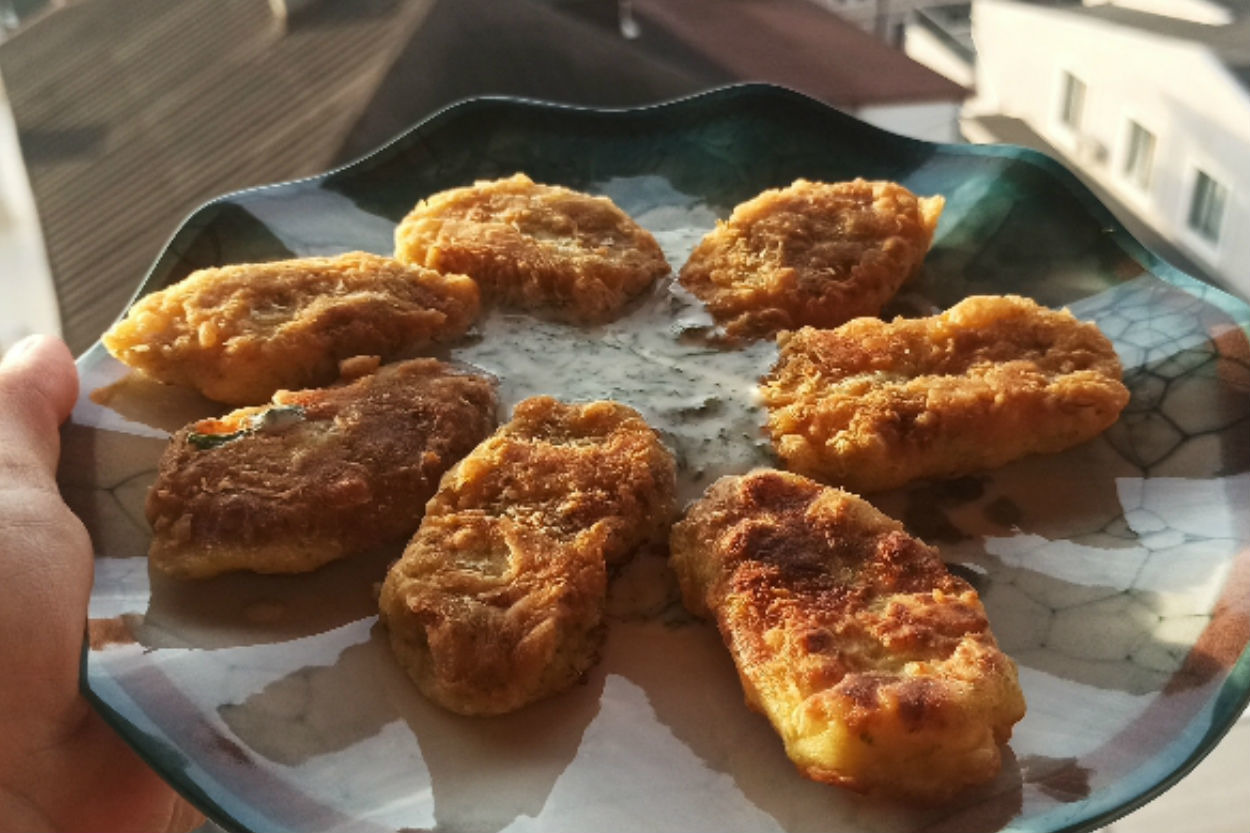 Leziz Kızartma: Brokolili Patates Köftesi