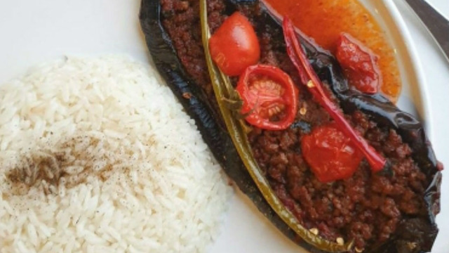 Kızartmadan Hazırlanan: Fırında Karnıyarık