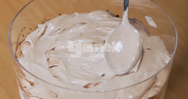cikolatali-biskuvili-trifle-ss-23