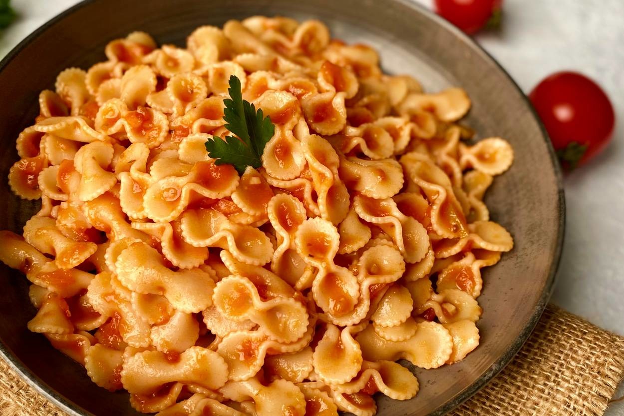 Tadına Doyulmaz: Domates Soslu Makarna