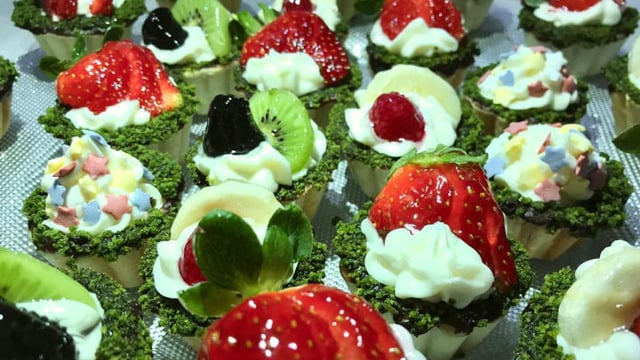 Enfes Görünümüyle: Kıyır Tartolet