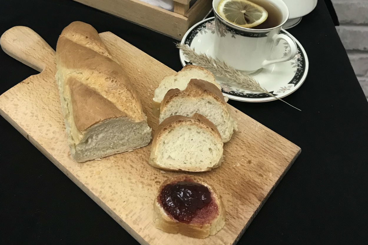 Tam Ölçülü: Baget Ekmek