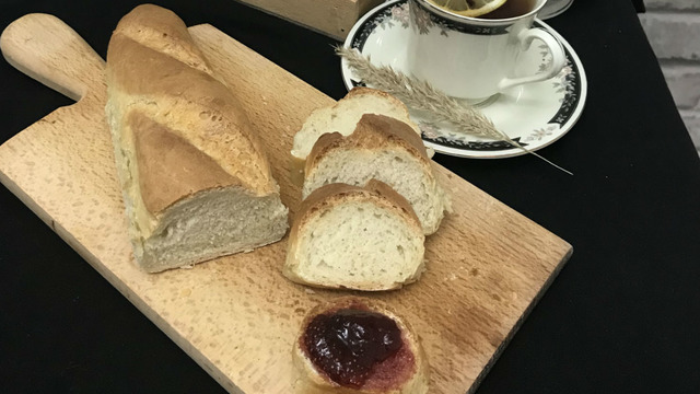 Tam Ölçülü: Baget Ekmek
