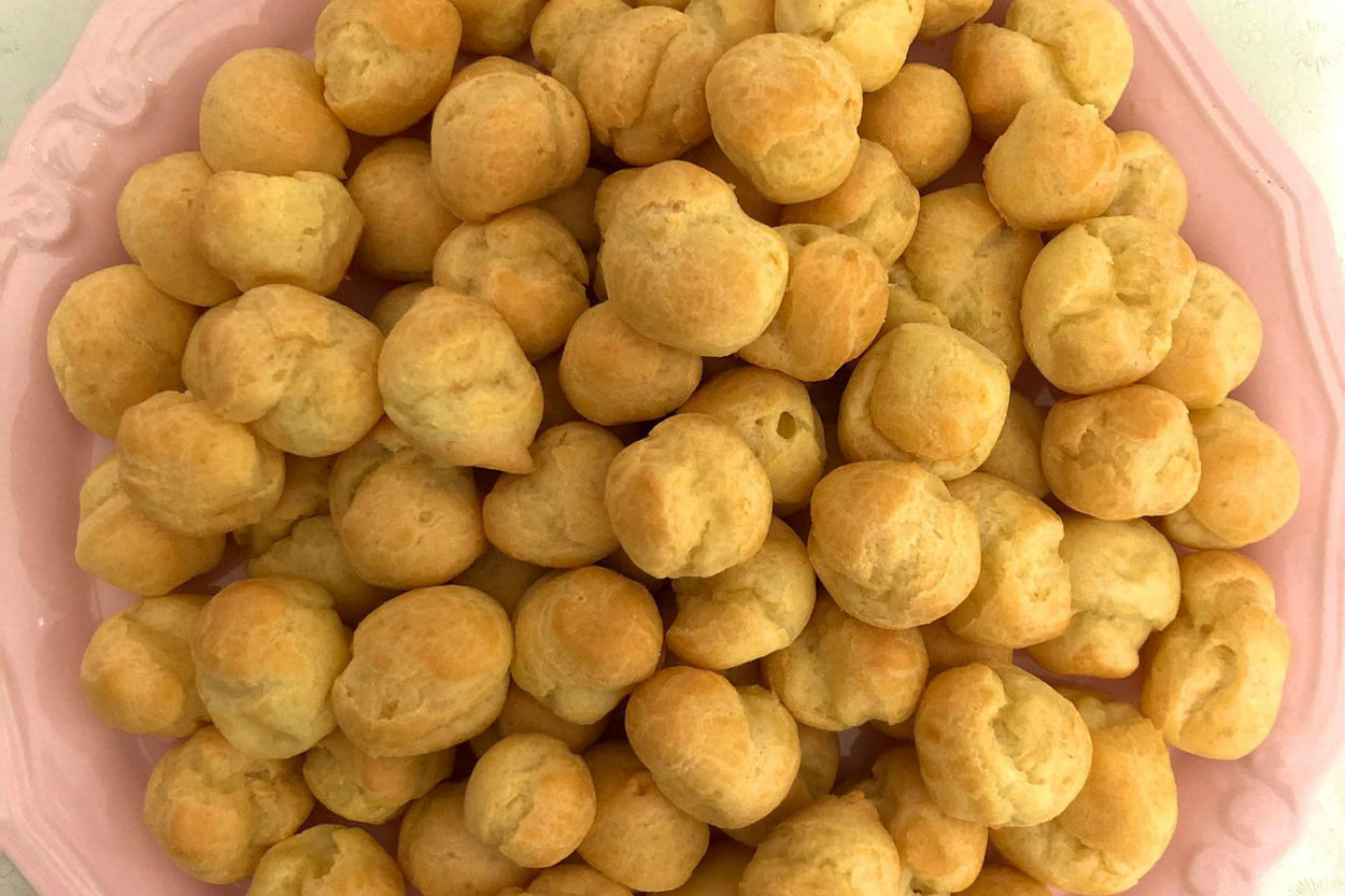 Profiterol Ekler Yapmak İsteyenlere: Pate a Choux (Pataşu) Hamuru