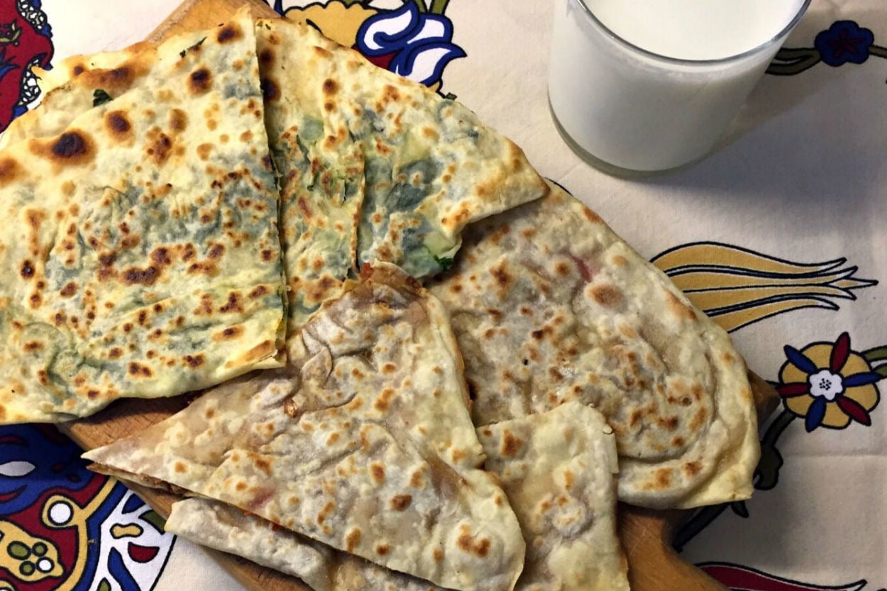 Kokusu da Tadı da Enfes: Kıymalı Ispanaklı Gözleme