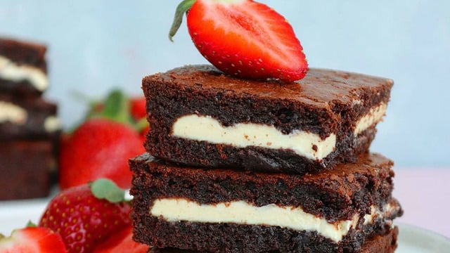Tam Kıvamında: Beyaz Çikolatalı Browni
