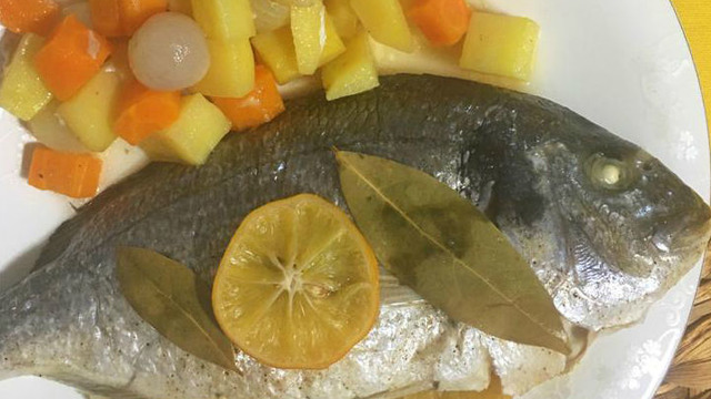 En Lezzetli Hali: Fırında Sebzeli Çipura