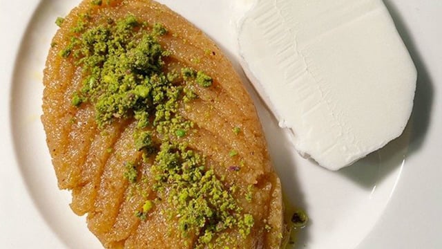 Tadı Tam Yerinde: Bademli İrmik Helvası