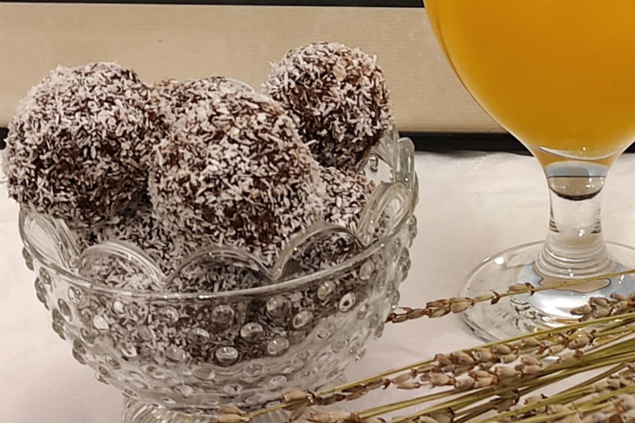 Glutensiz Lezzet: Ayvalı Toplar