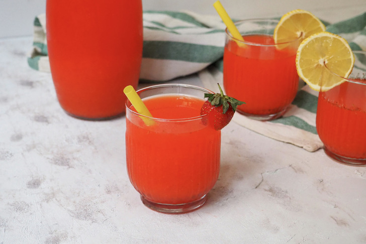 Çilekli Limonata Tarifi