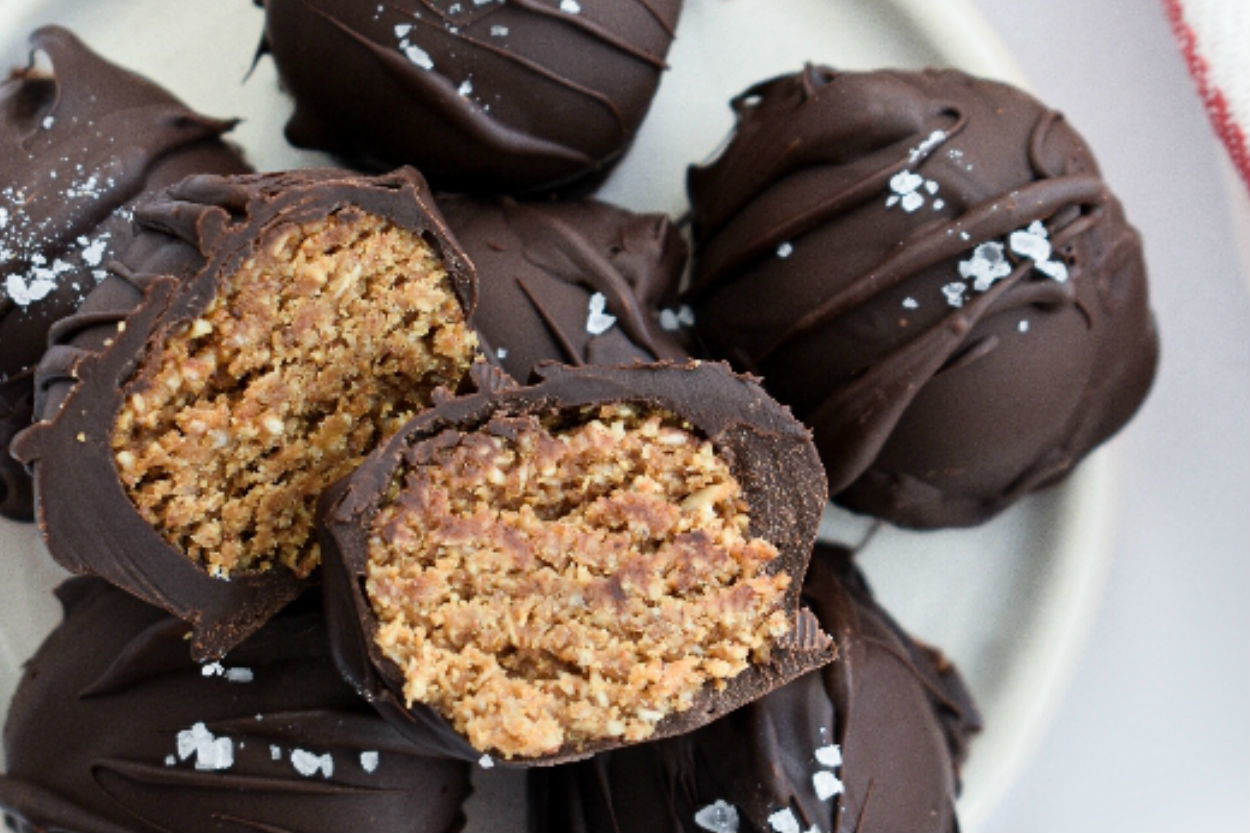 Kahvenin Yanında: Zencefilli Fit Truffle