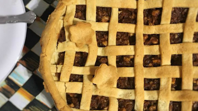 Sepet Örgülü: Elmalı Tart