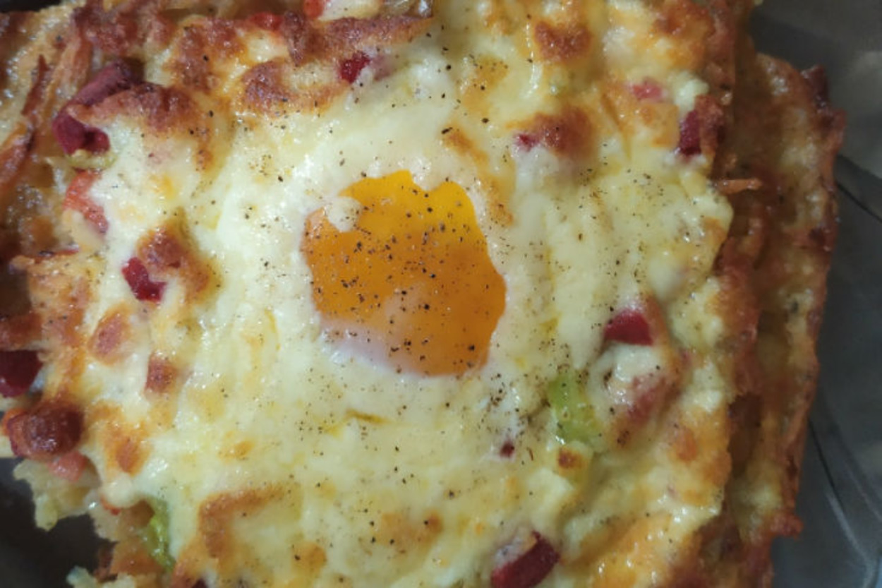 Çok Doyurucu: Kahvaltılık Patates Pizzası