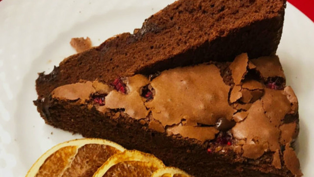 Çikolata Sevenlere: Frambuazlı Brownie