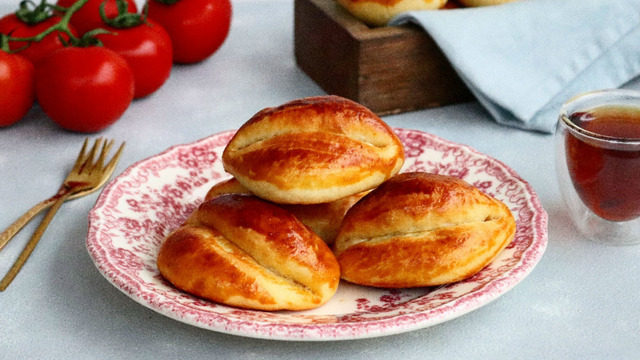 Tereyağı Kokulu: Peynirli Mayalı Poğaça
