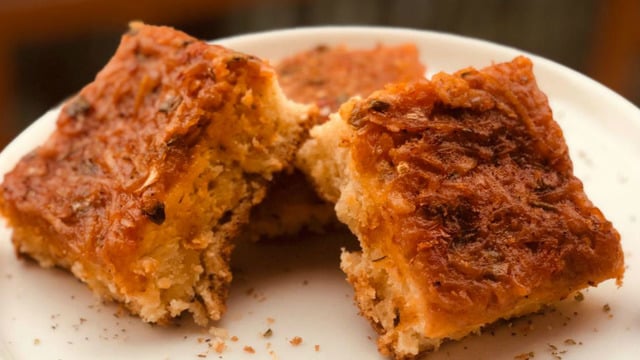 Lezzet Diyarı: Ev Usulü Patatesli Pizza