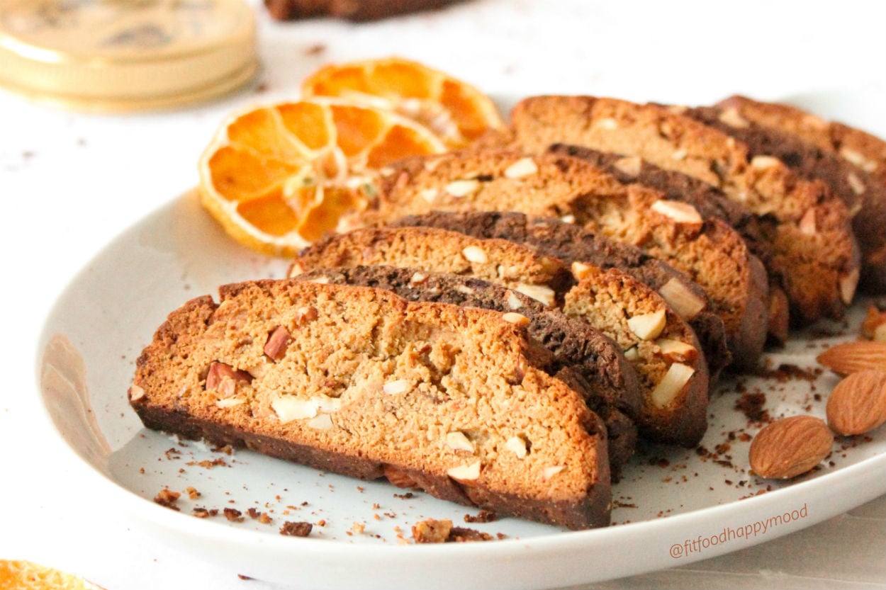 Kıtır Kıtır Yemelik: Portakallı Bademli Fit Biscotti